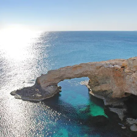 Nissi Diamond Mansion