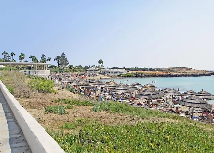 Nissi Diamond Mansion Vila